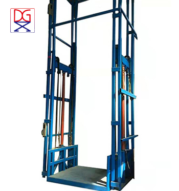 廠(chǎng)房導(dǎo)軌式升降機(jī)